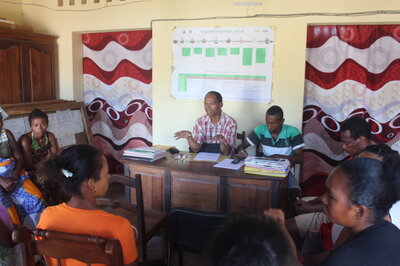 Formation des fontainiers par l'investisseur-gestionnaire, Antsatsaka, Ambanja