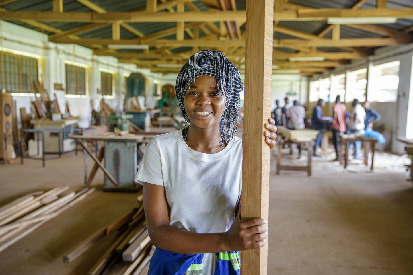 Neuza Yacussa, Schreinerin in Ausbildung, Mosambik | © Ricardo Franco